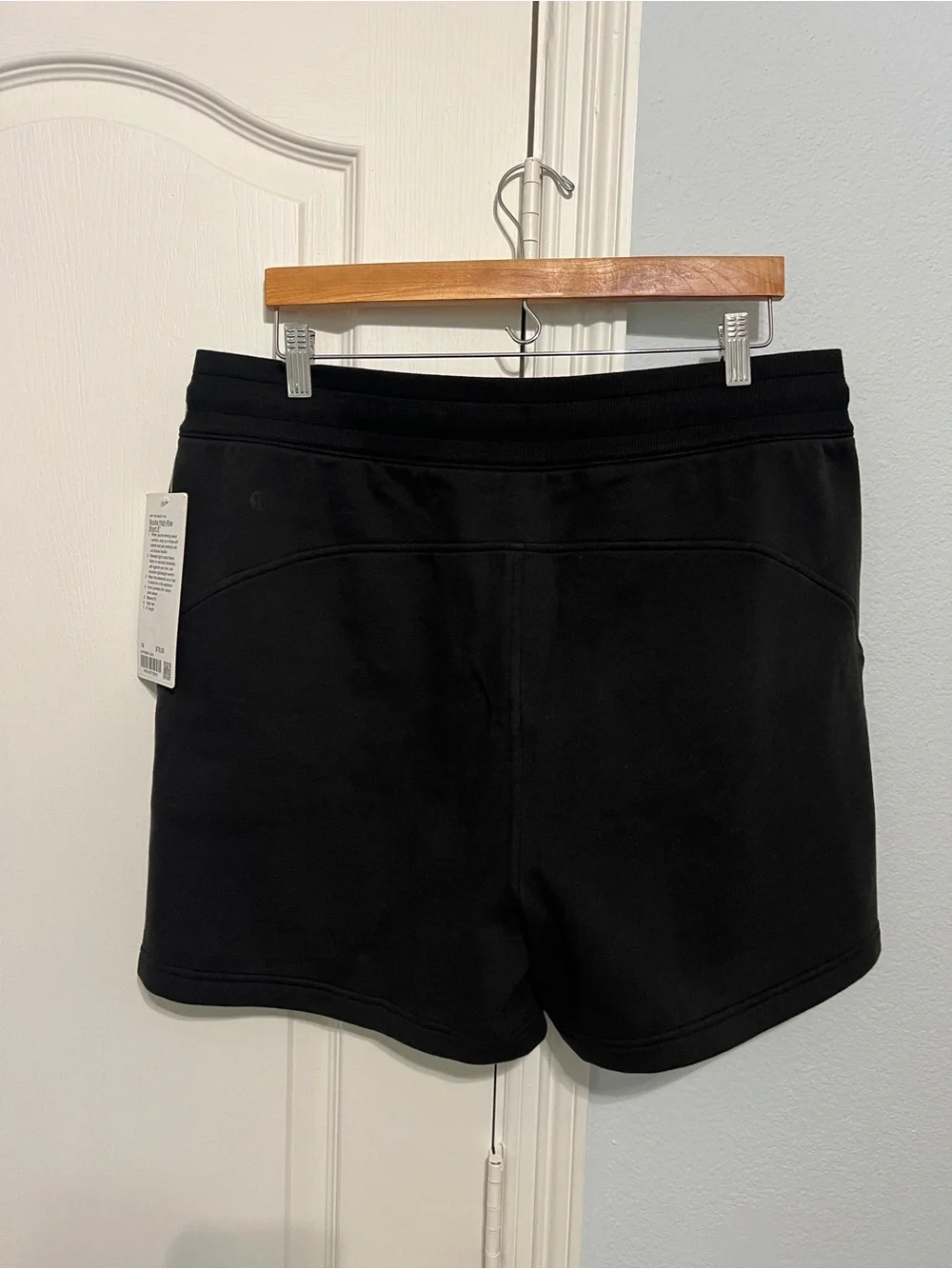 NWT Lululemon Scuba Shorts 5” Length